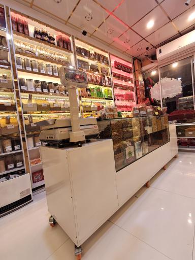 عکس نمایندگی زعفران بهرامن