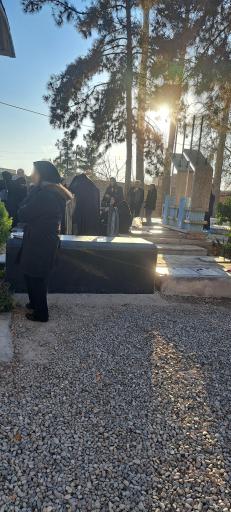 عکس گلزار شهدای ریحان آباد