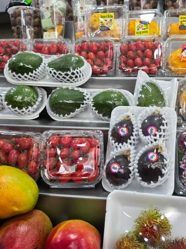 عکس سوپرمیوه نرخ شکن