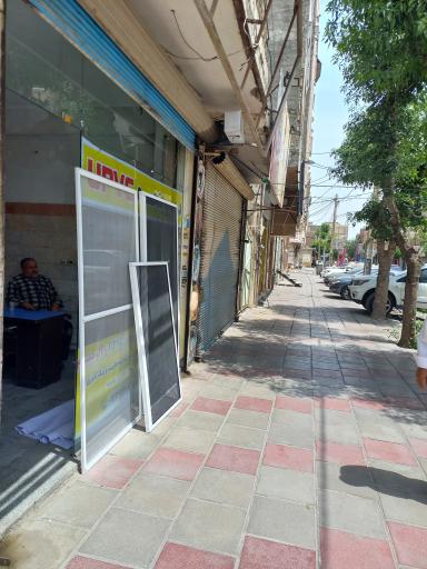 عکس تولید پنجره upvc آسایش