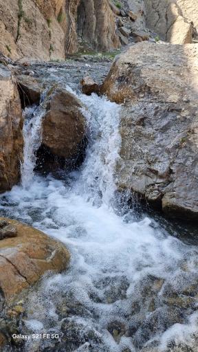 عکس آبشار چرم کهنه