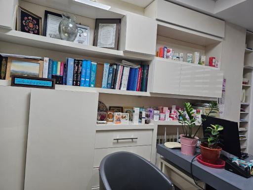 مطب دکتر معصومه دادرس متخصص زنان و زایمان