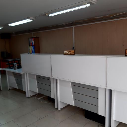 عکس دفتر پیشخوان دولت ملک شهر