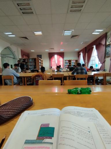 عکس کتابخانه شیخ عباس تربتی 