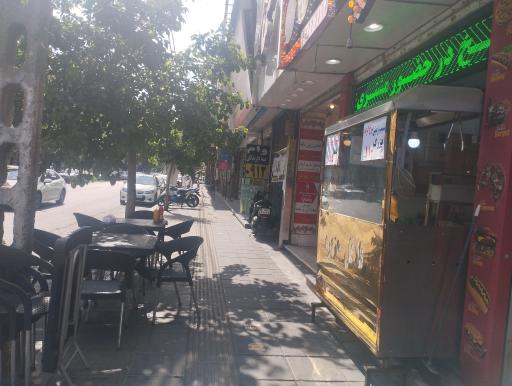عکس فلافل بیروتی جزیره