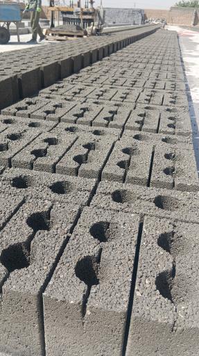 عکس کارگاه بلوک سازی زارع