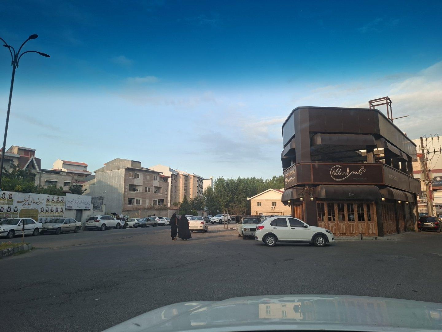 عکس مجتمع تجاری هومن