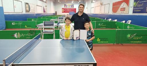 عکس خانه تنیس روی میز اندیشه