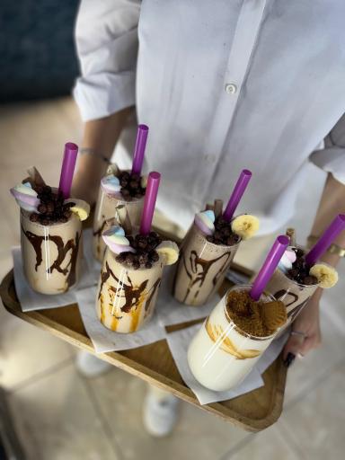 عکس کافه پیانو