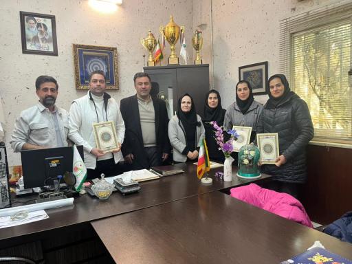 عکس خانه تنیس روی میز اندیشه