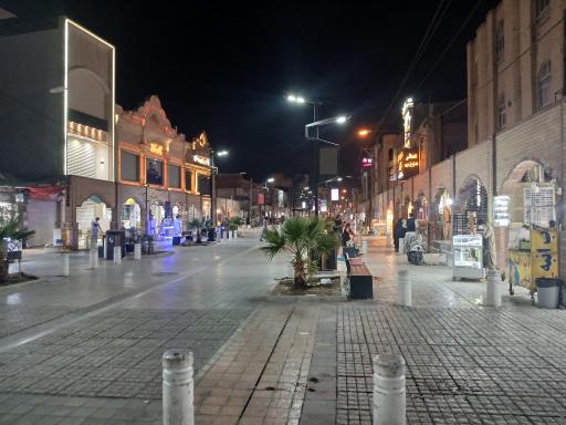عکس بازار چهارراه رسولی