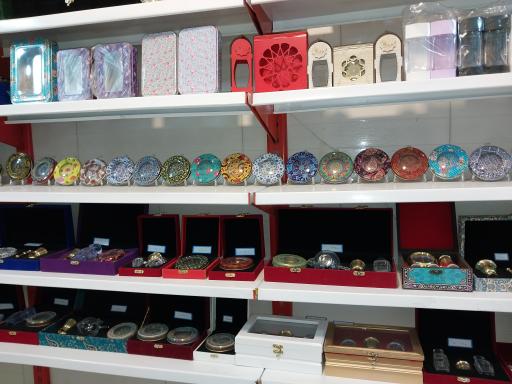 عکس فروشگاه زعفران به نام