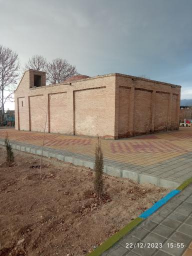 عکس قبرستان قدیمی نهاوند