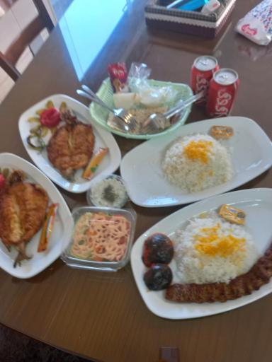 عکس رستوران آبشار