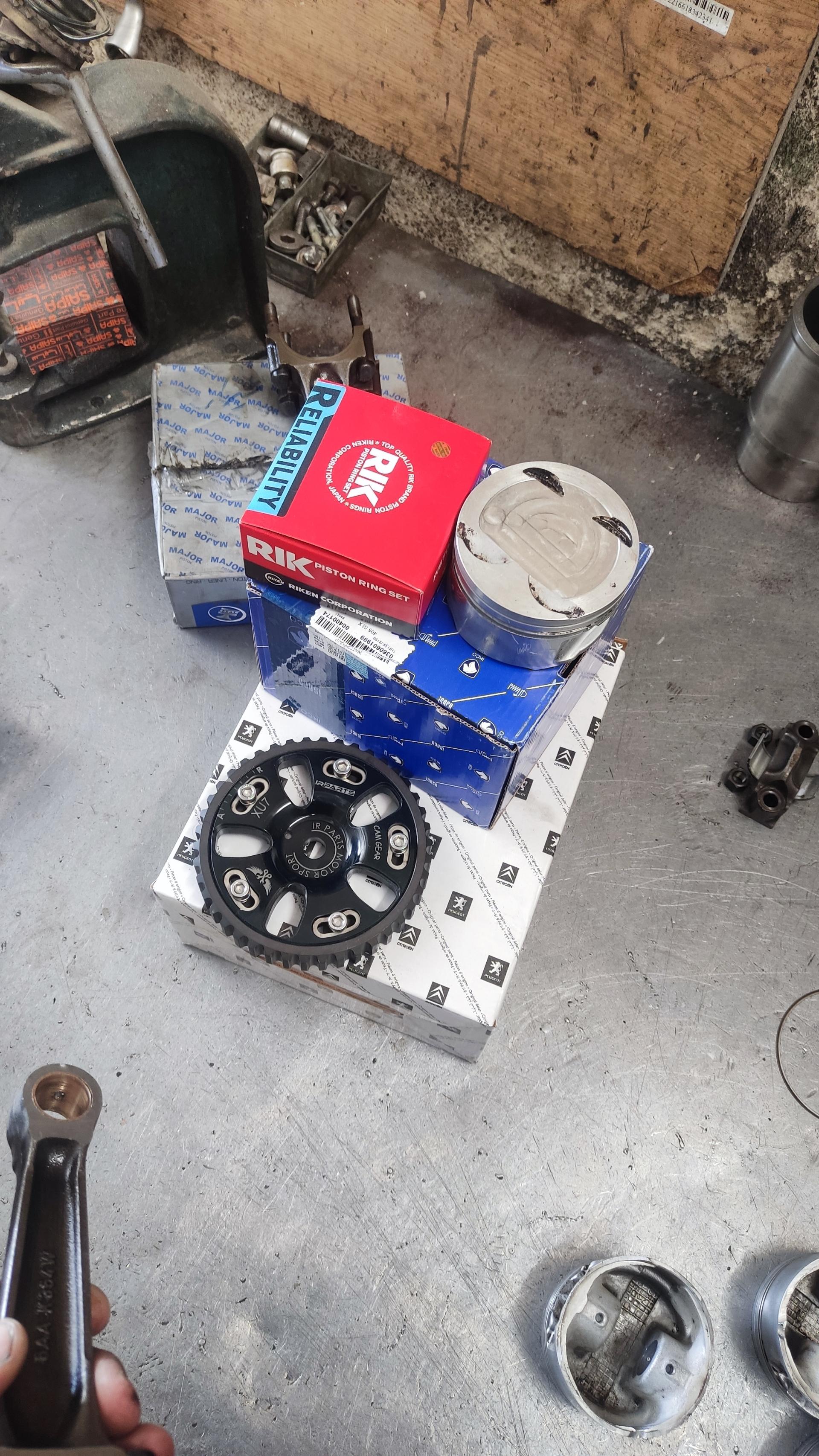 عکس مجتمع تعمیرگاهی میلاد