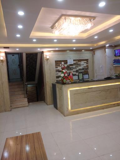 عکس هتل عشاق الرضا