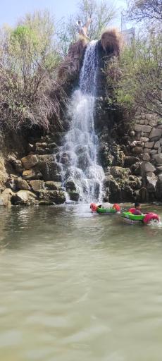 عکس آبشار کاخک