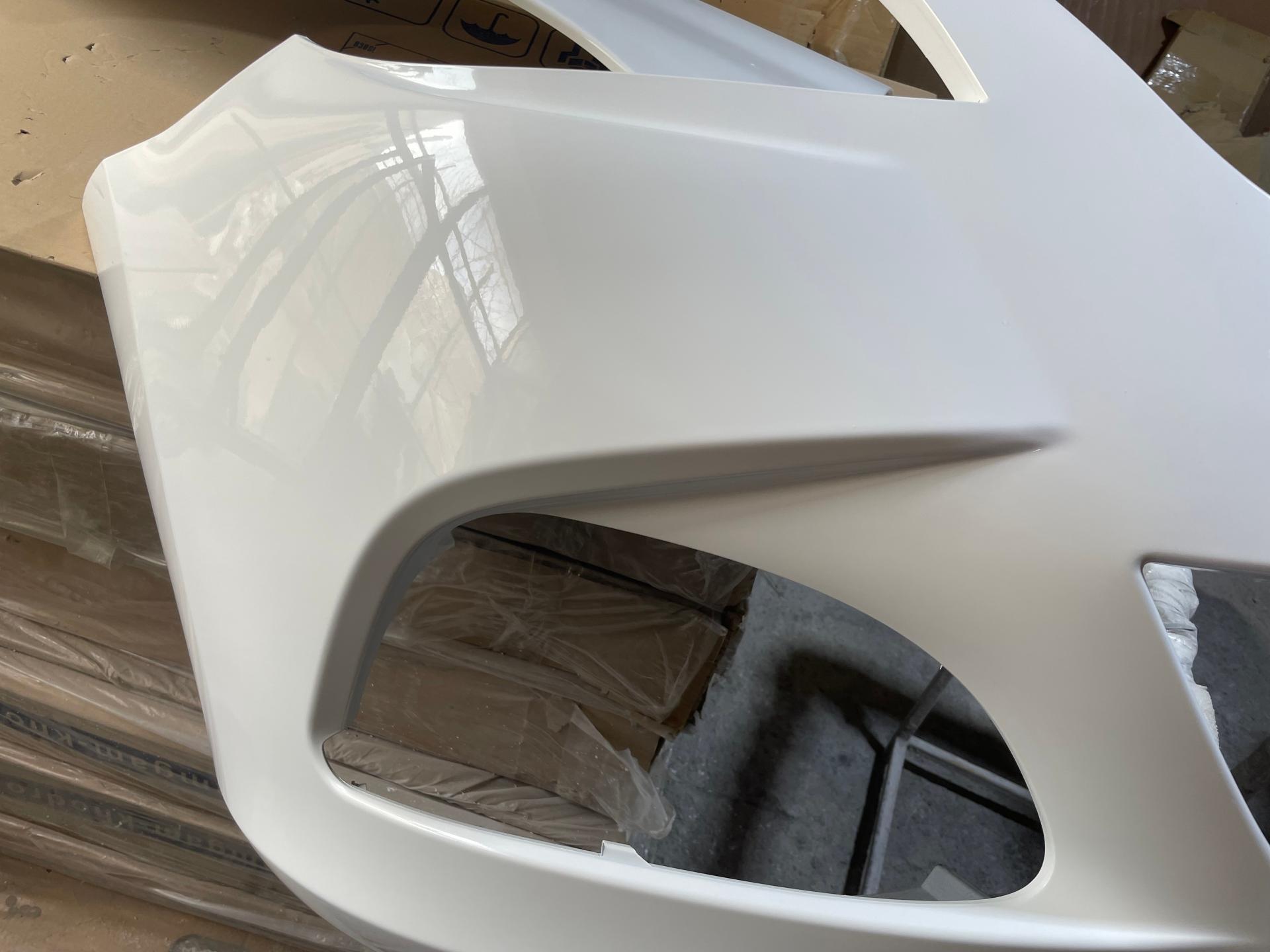 عکس بدنه رنگی سناکو