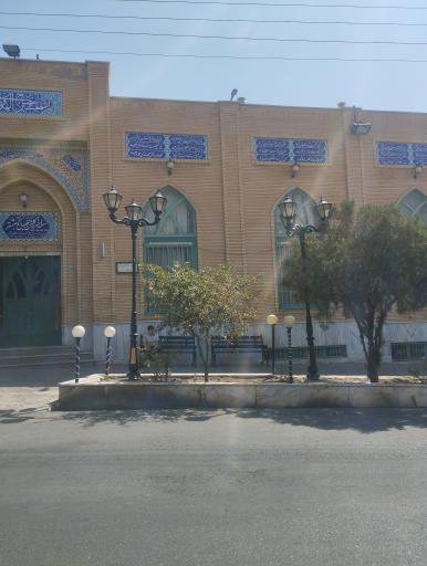 عکس حسینه قلعه باغ شبستر