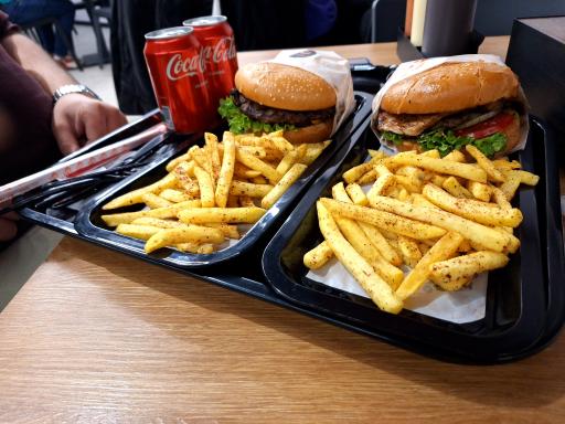 رستوران برگرتو