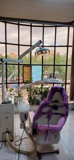 کلینیک دندانپزشکی دکتر نعمتی‌آذر (دی)