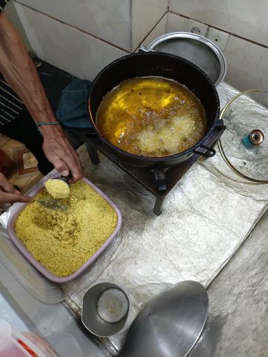 عکس سمبوسه و فلافل خوزستان