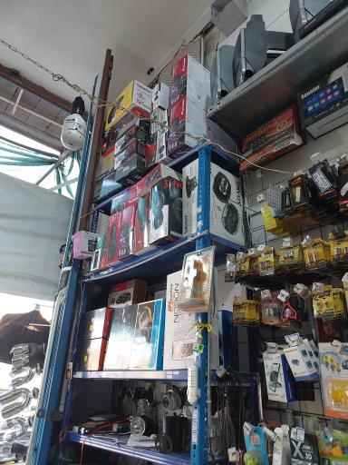 عکس تزئینات خودرو پردیس شهرکرد