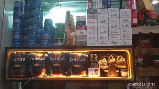 عکس مارکت کیا