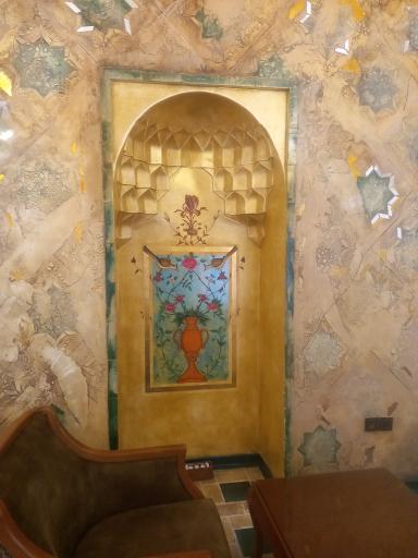 عکس هتل بوتیک سنتی کرمانشاه