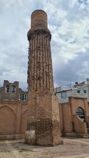 عکس آرامگاه شمس تبریزی