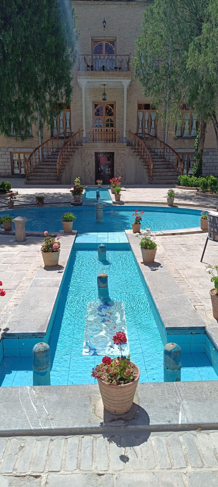 عکس هتل بوتیک سنتی کرمانشاه