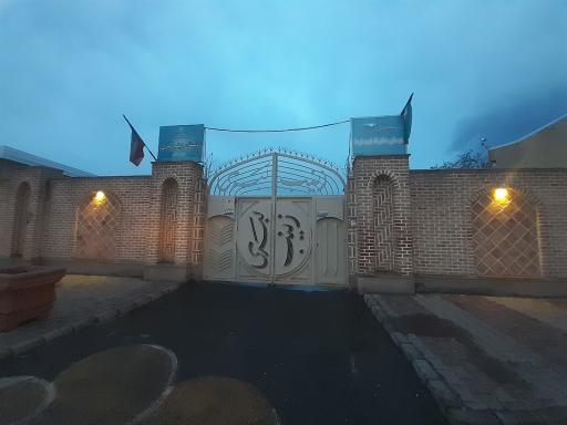 عکس دبستان دخترانه زینب کبری دوره اول