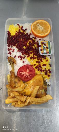 عکس تهیه غذای شمس العماره