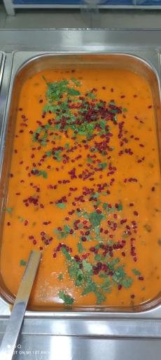 عکس تهیه غذای شمس العماره