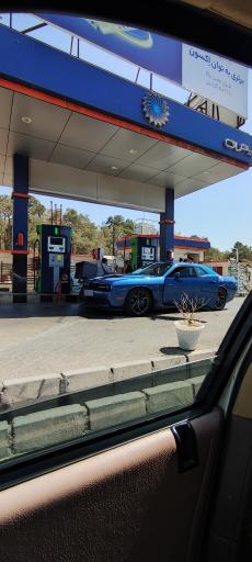 عکس پمپ بنزین پتران