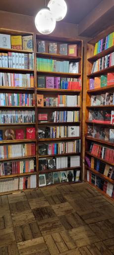 کافه عمارت جهان کوچک من