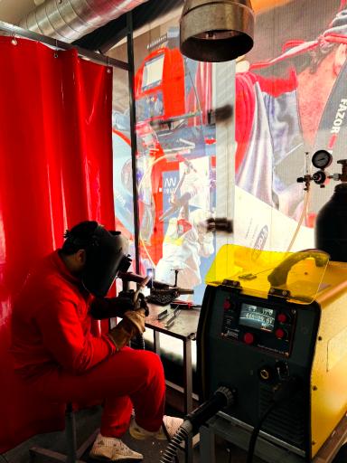 عکس آموزشگاه جوشکاری فنی و حرفه ای آرمان