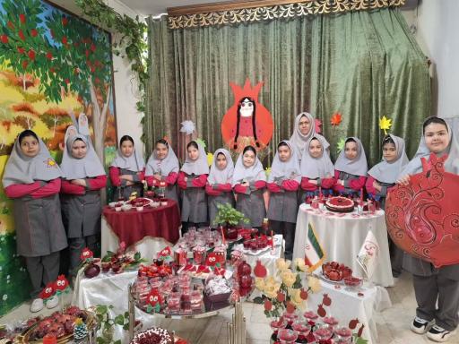 عکس پیش دبستانی و دبستان دخترانه غیر انتفاعی هدی