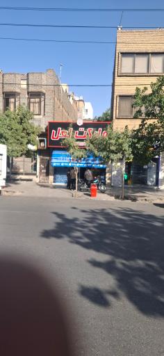 عکس هایپرمارکت لعل