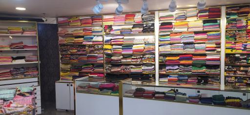 عکس فروشگاه فلای مد شال و روسری