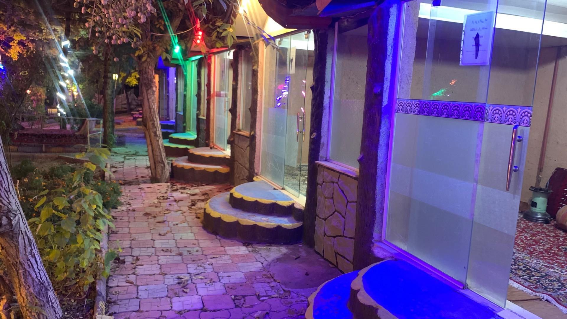 عکس کافه سورنا 