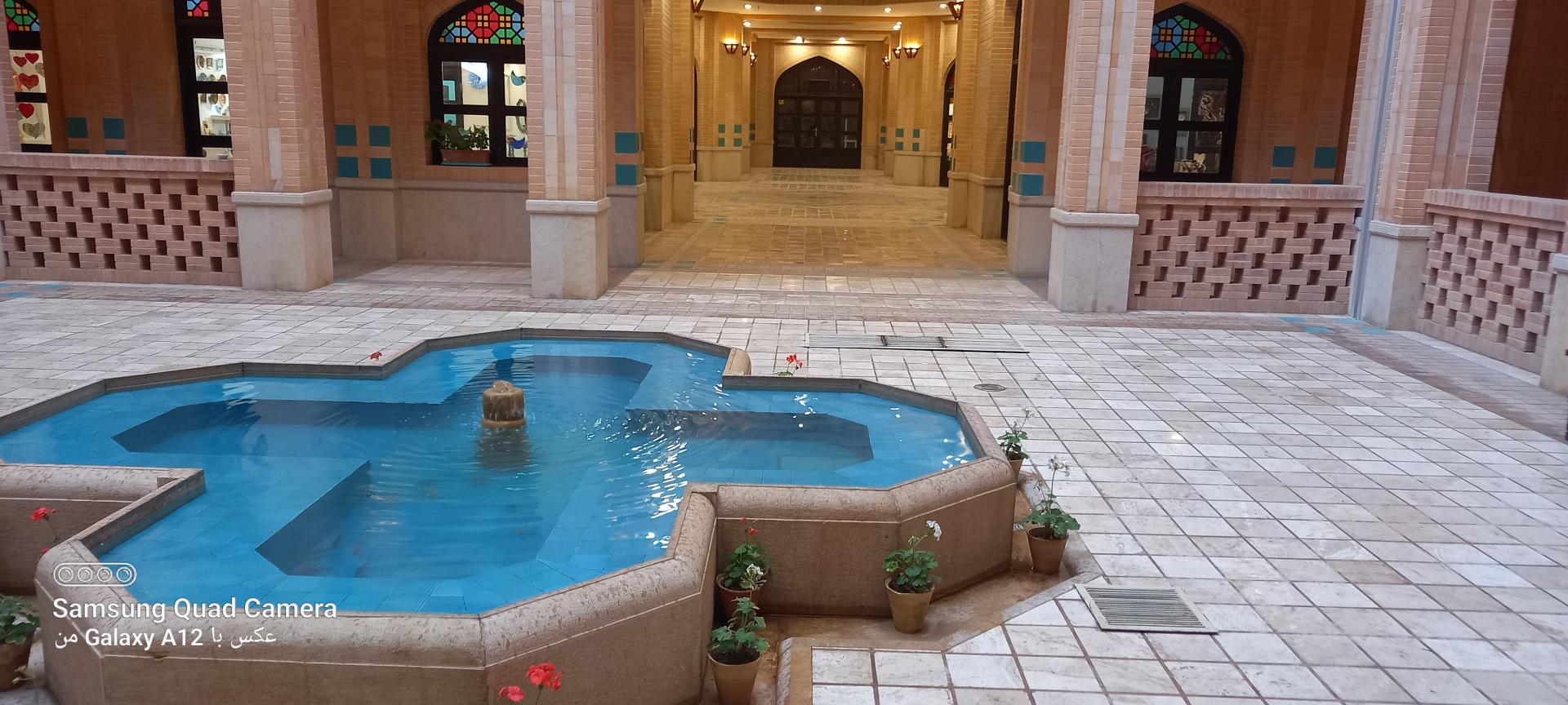 عکس موزه هنر مشکین فام