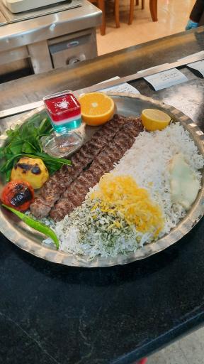 عکس رستوران بهارستان