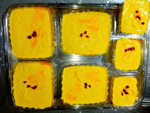 عکس تهیه غذای شیما