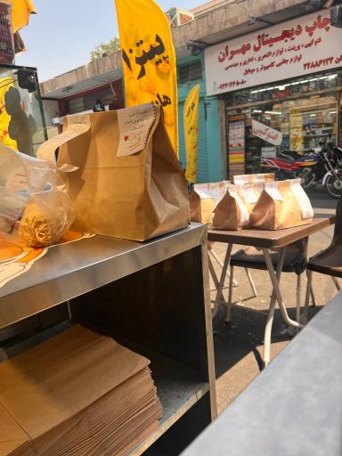 عکس فلافل و هات داگ کره