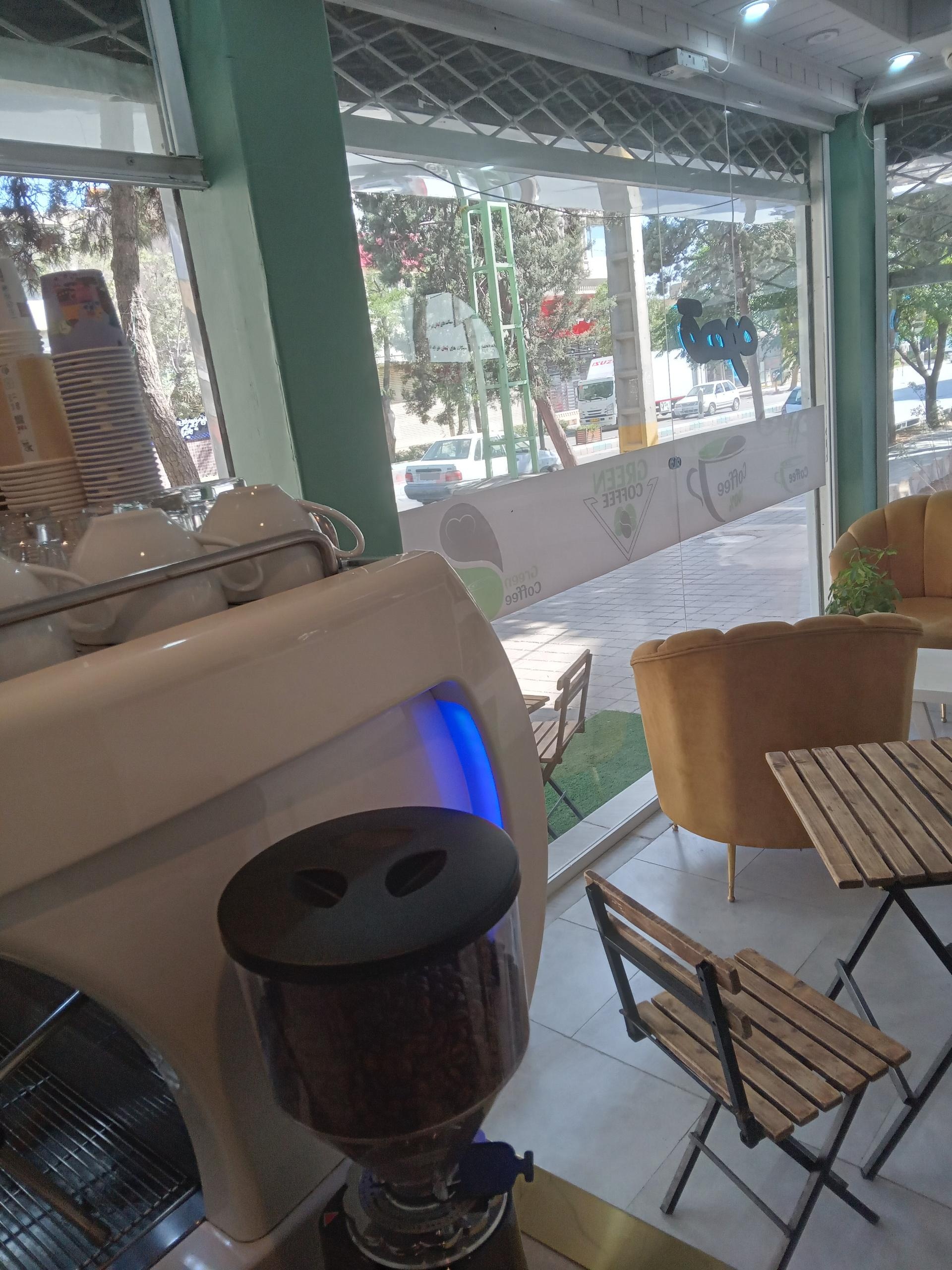 عکس کافه کُنج