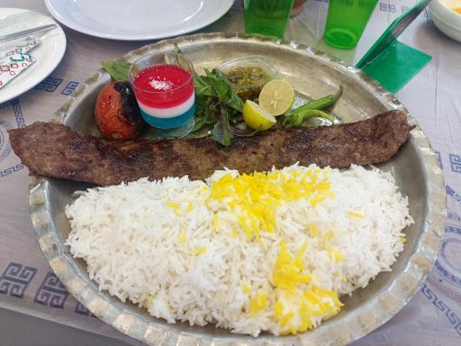 عکس رستوران بهارستان