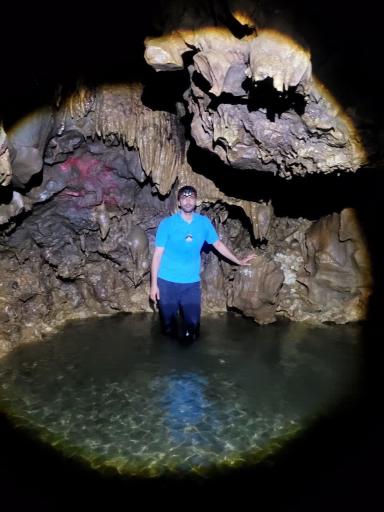 عکس غار آبی دانیال