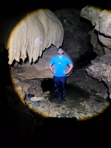 عکس غار آبی دانیال