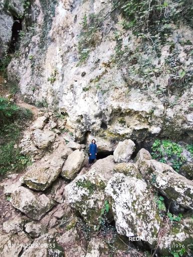 عکس غار آبی دانیال